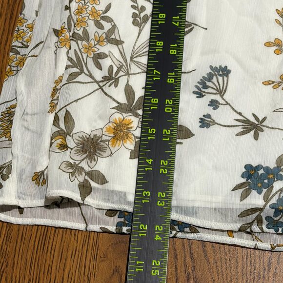 Banana Republic Floral Blouse Size L - Picture 6 of 7